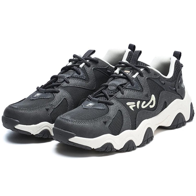 4 Scarpe da atletica "Nero"