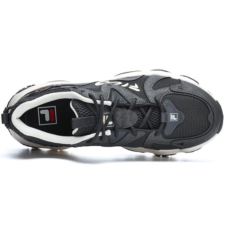4 Scarpe da atletica "Nero"