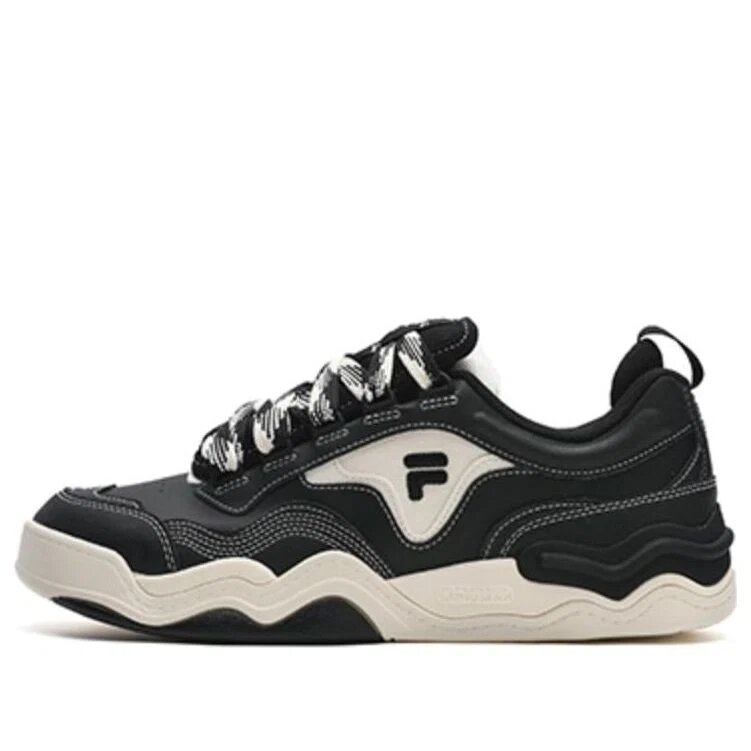 Classic Kicks: comfort versatile "Black"
