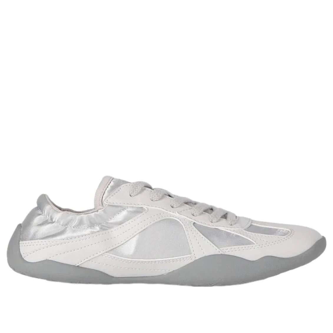 Fila x Han So-Hee Glio "Silver Moon"
