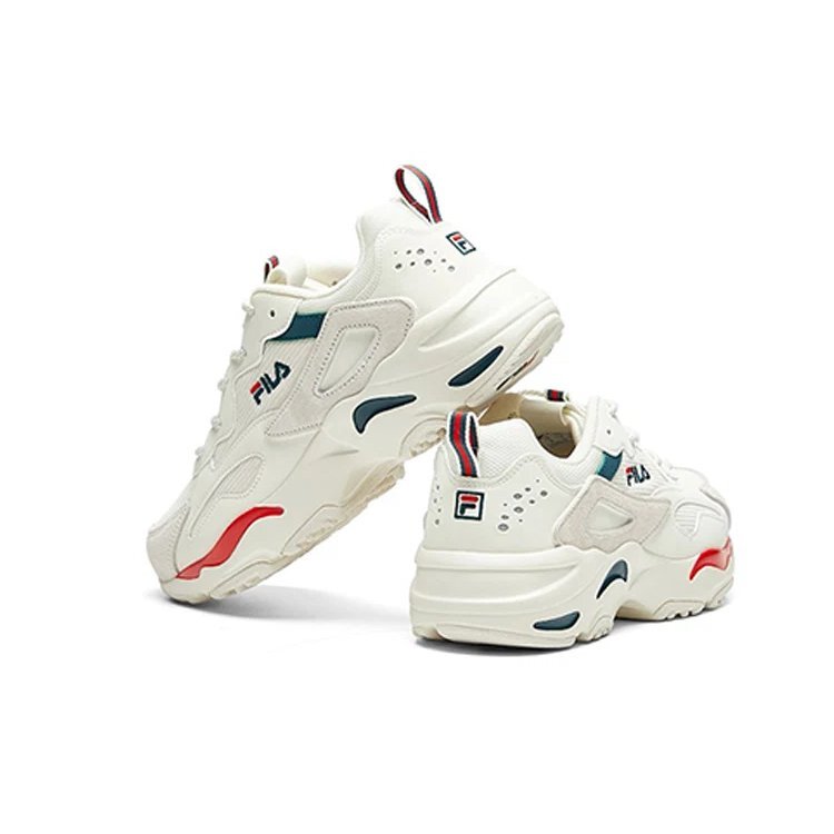 Nuove sneakers da corsa retrò per l’estate 2020