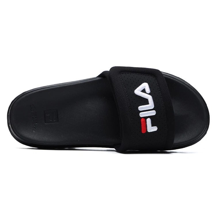 Pantofole sportive eleganti e comode con tacco basso, nere