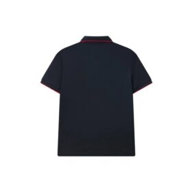 Polo a maniche corte con logo a blocchi di colore rosso, blu, in pantaloncini