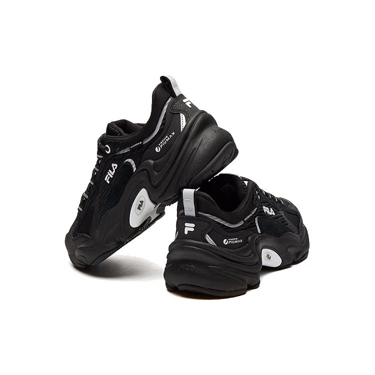 Scarpe con plateau ammortizzanti e dal design massiccio, nere