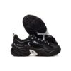 Scarpe con plateau ammortizzanti e dal design massiccio, nere