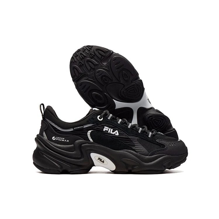 Scarpe con plateau ammortizzanti e dal design massiccio, nere