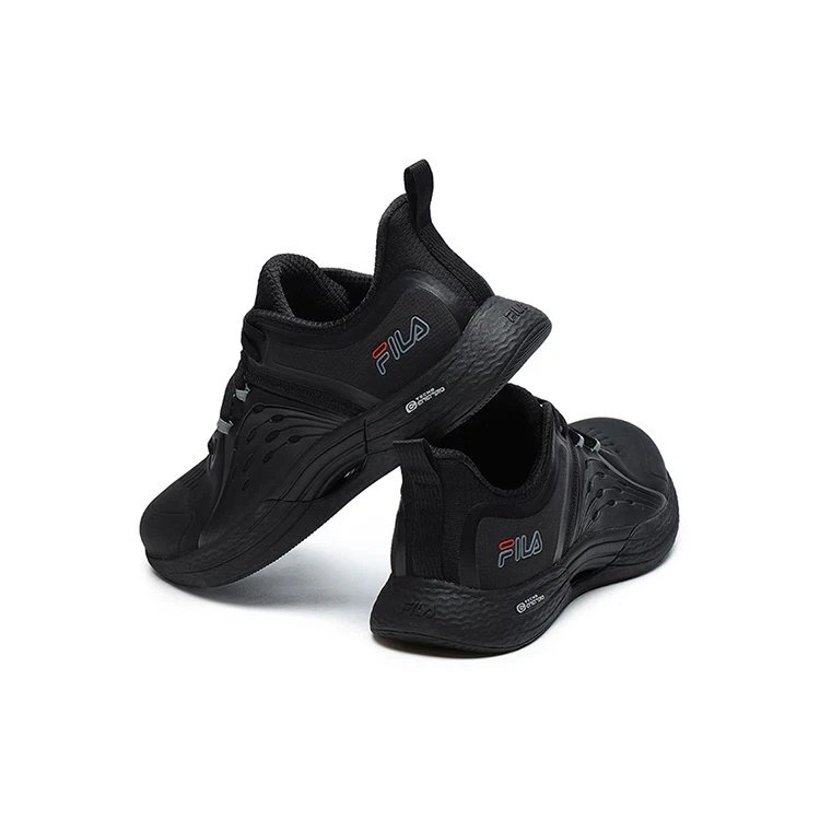 Scarpe da allenamento "Triple Black"