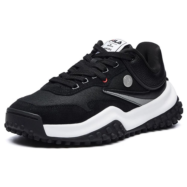 Scarpe Mihara x Fila T1 a pois, nero