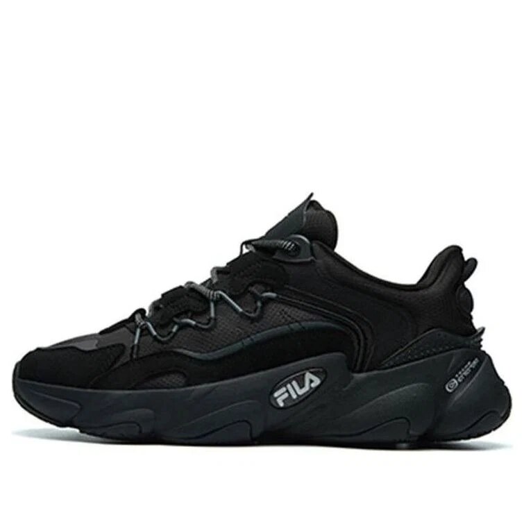 Scarpe sportive classiche, retrò e casual