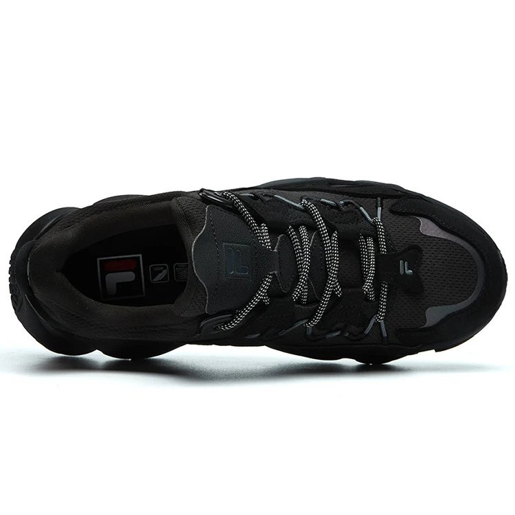 Scarpe sportive classiche, retrò e casual